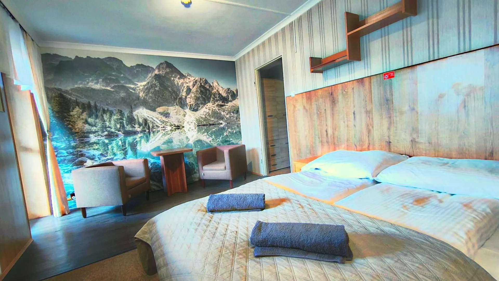 Pokoje Gościnne i Apartamenty Krupówki 19 Zakopane