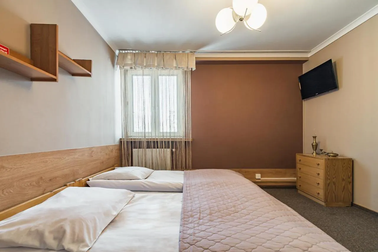 Pokoje Goscinne I Apartamenty Krupowki 19 Zakopane Poland