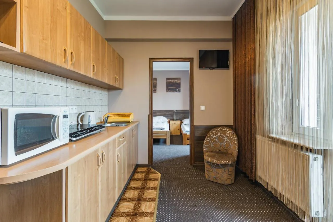 Pokoje Goscinne I Apartamenty Krupowki 19 Zakopane